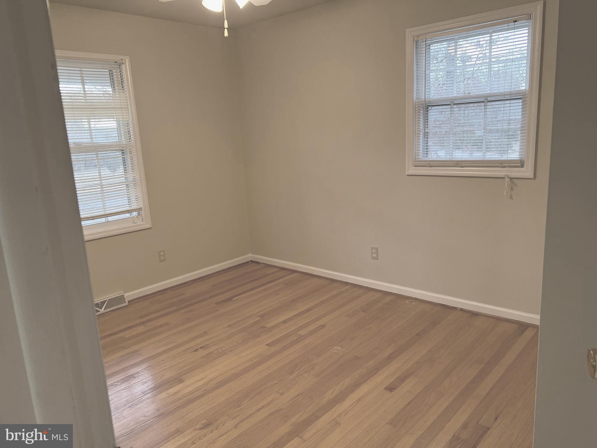 SPOTSWOOD ESTATES - Residential Lease