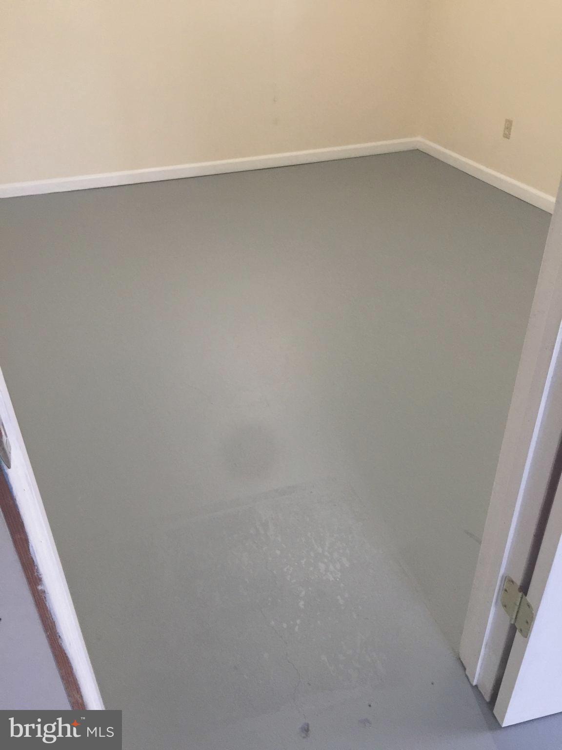 SPOTSWOOD ESTATES - Residential Lease