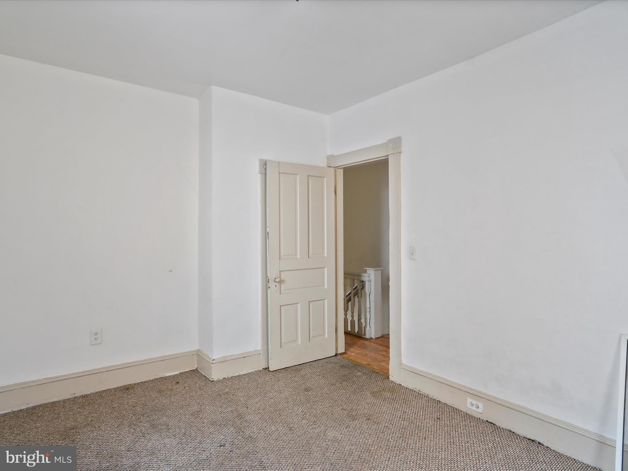 NORTH END - Residential