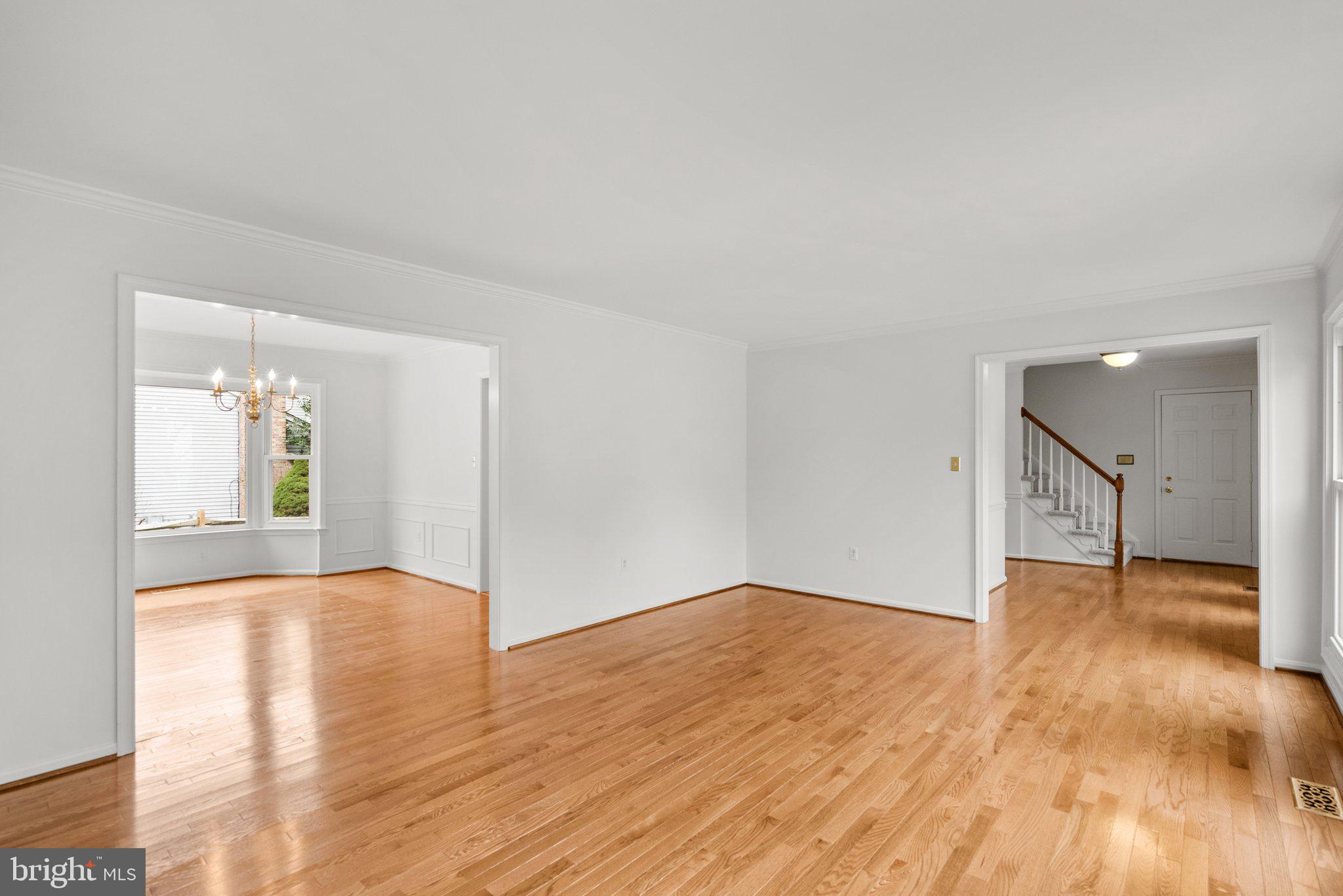 POTOMAC CHASE - Residential