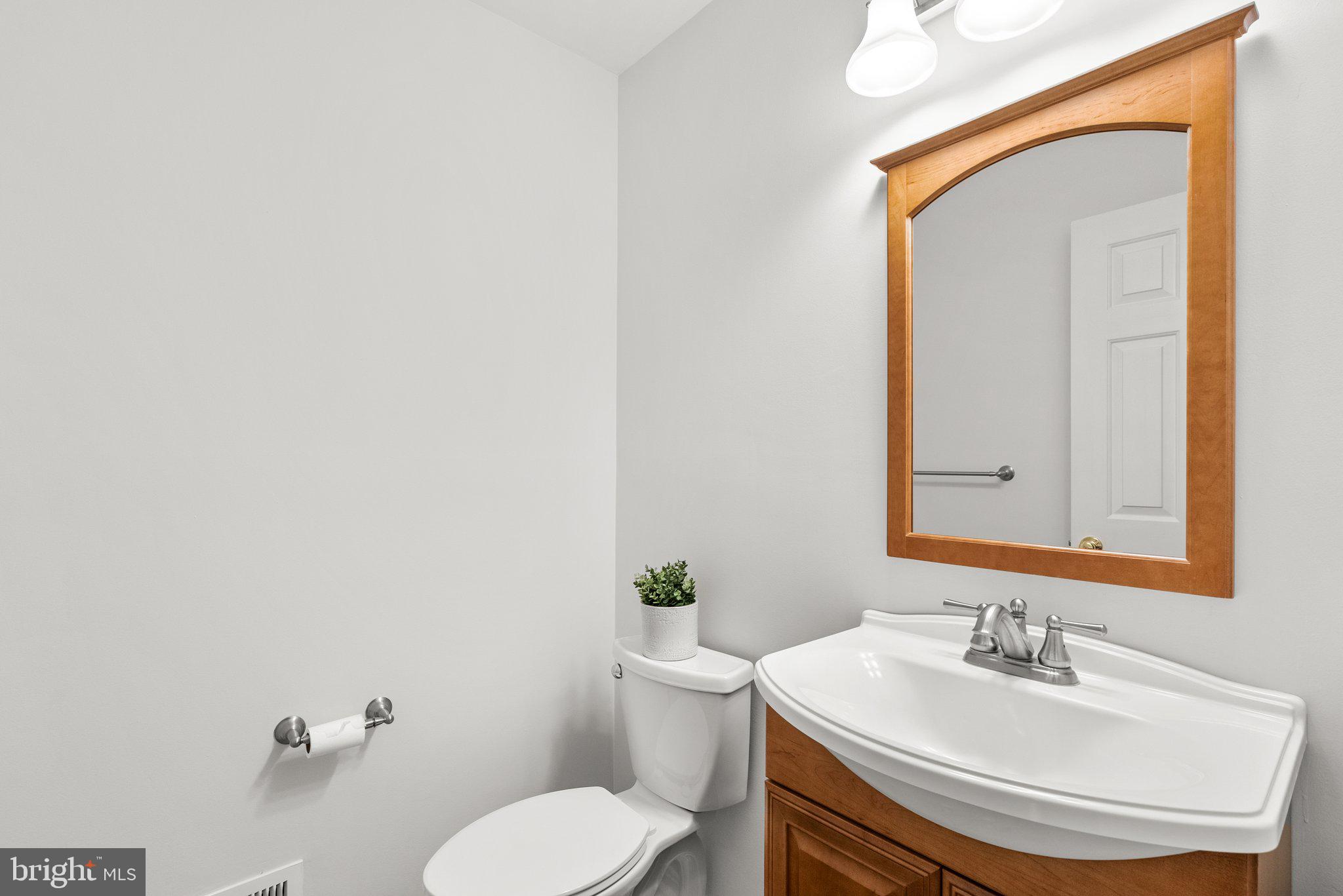 POTOMAC CHASE - Residential