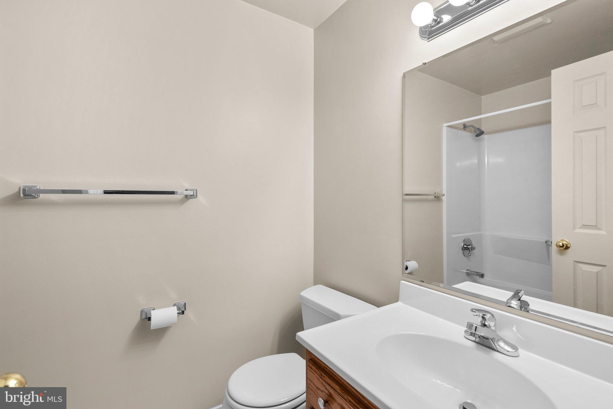 POTOMAC CHASE - Residential