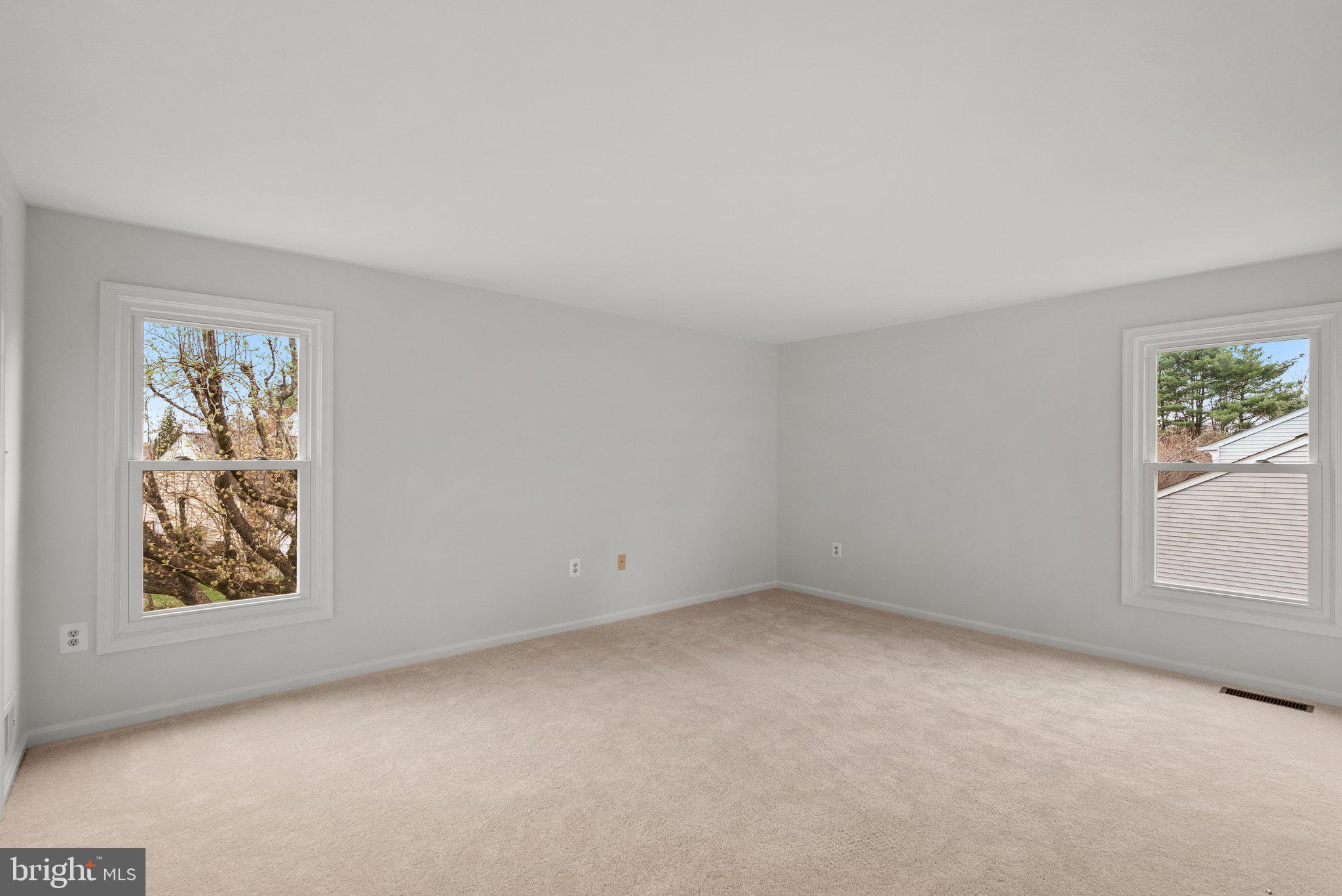 POTOMAC CHASE - Residential