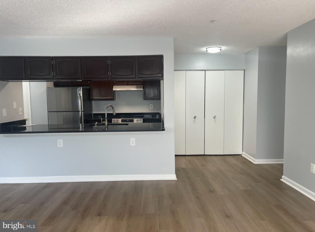 WINTERGATE AT LONGMEAD CROSSING - Residential Lease