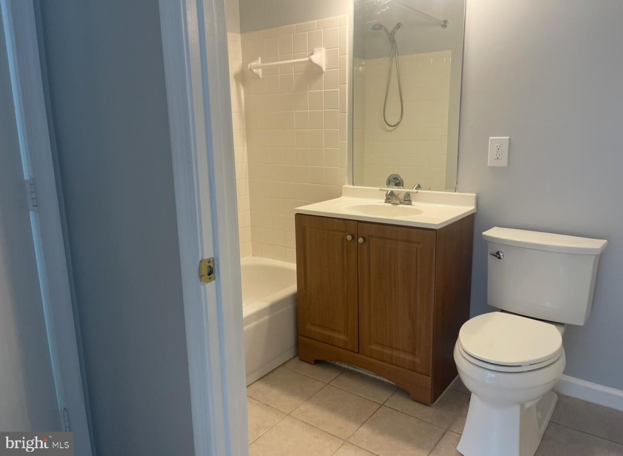 WINTERGATE AT LONGMEAD CROSSING - Residential Lease