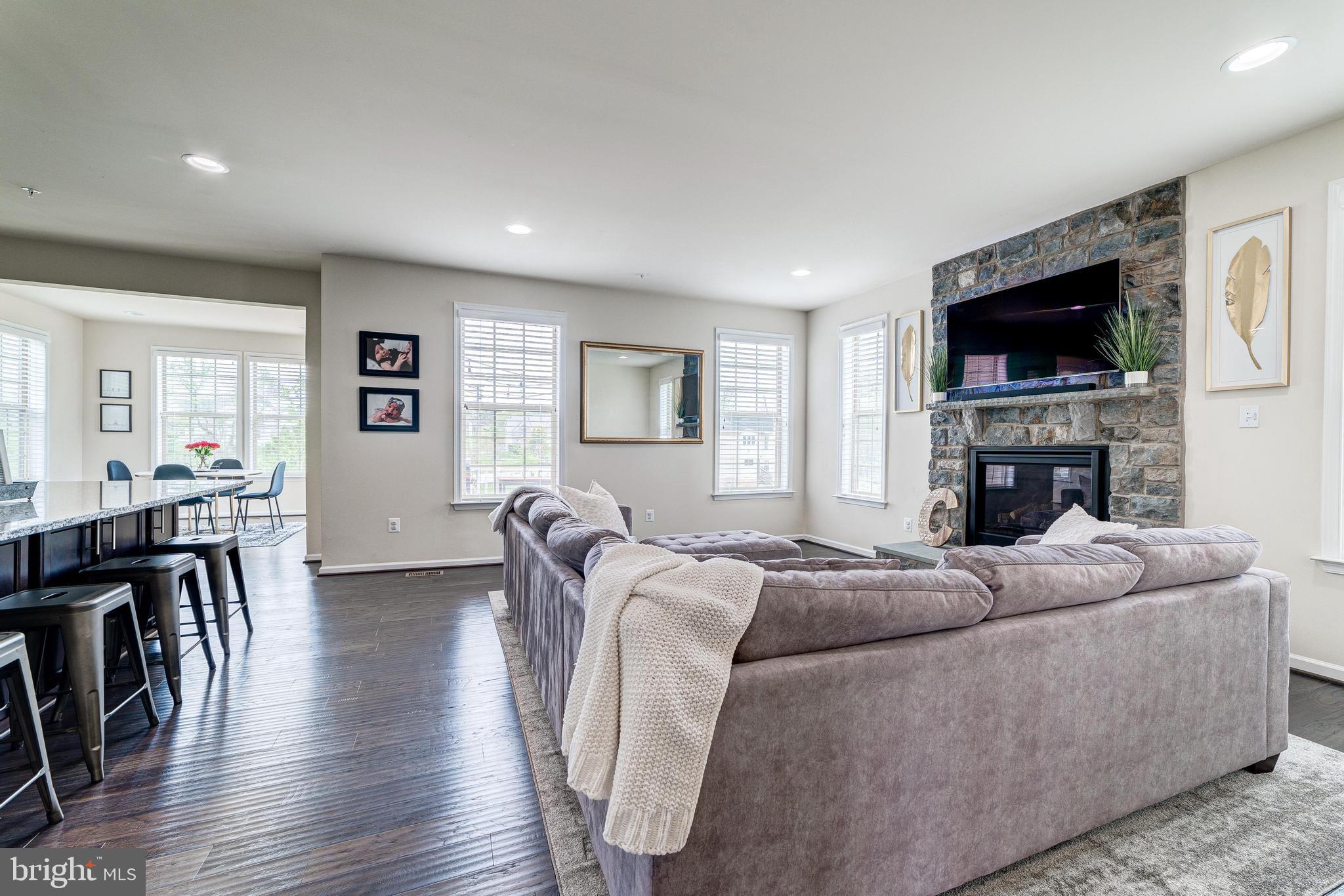 GLENN DALE CROSSING - Residential