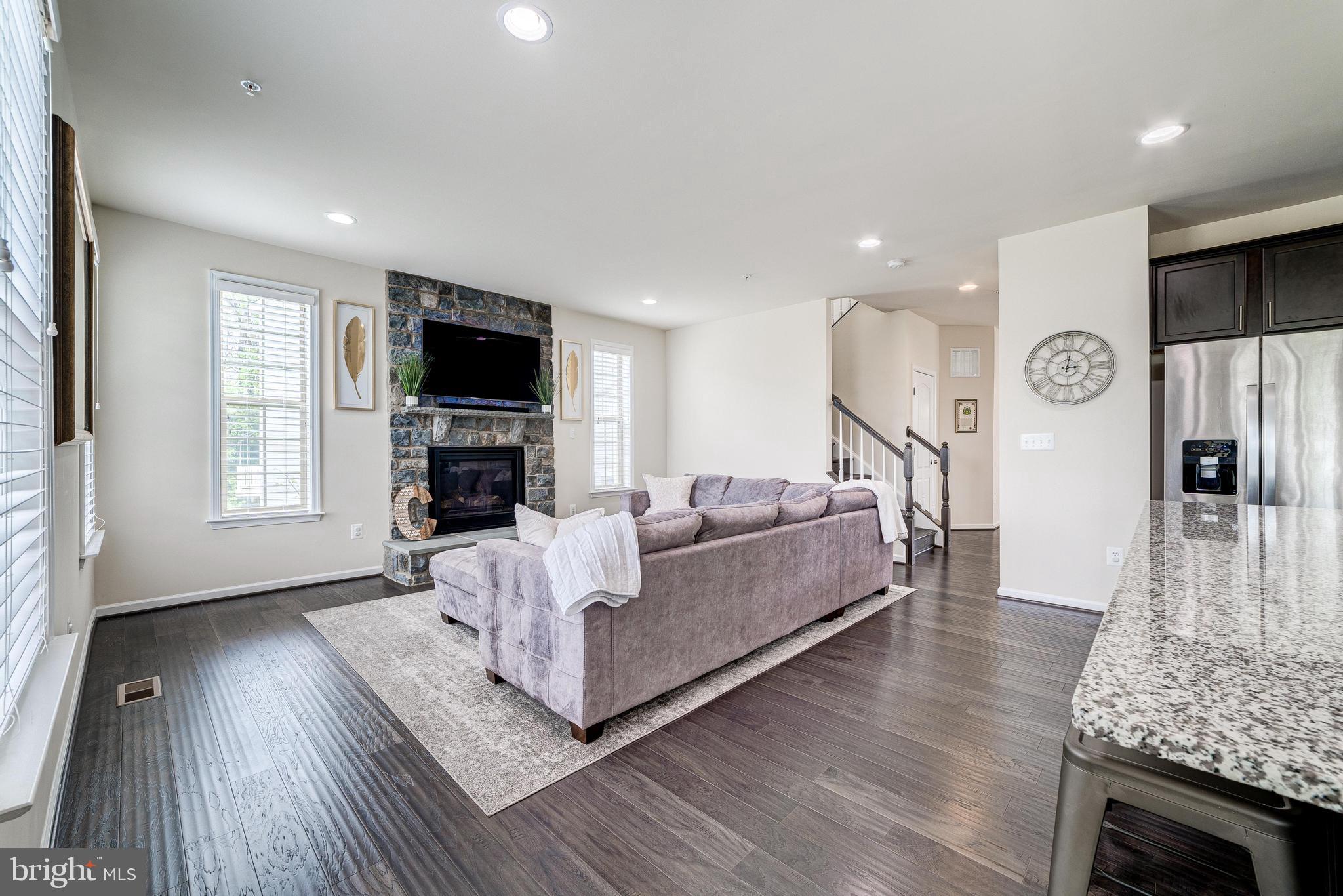 GLENN DALE CROSSING - Residential