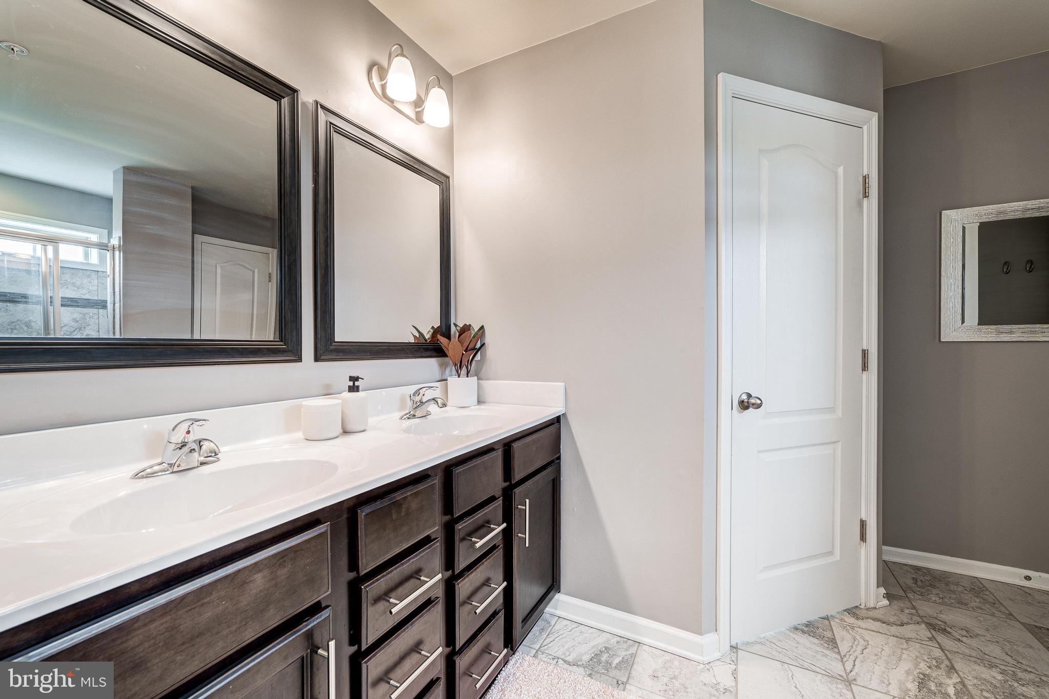 GLENN DALE CROSSING - Residential