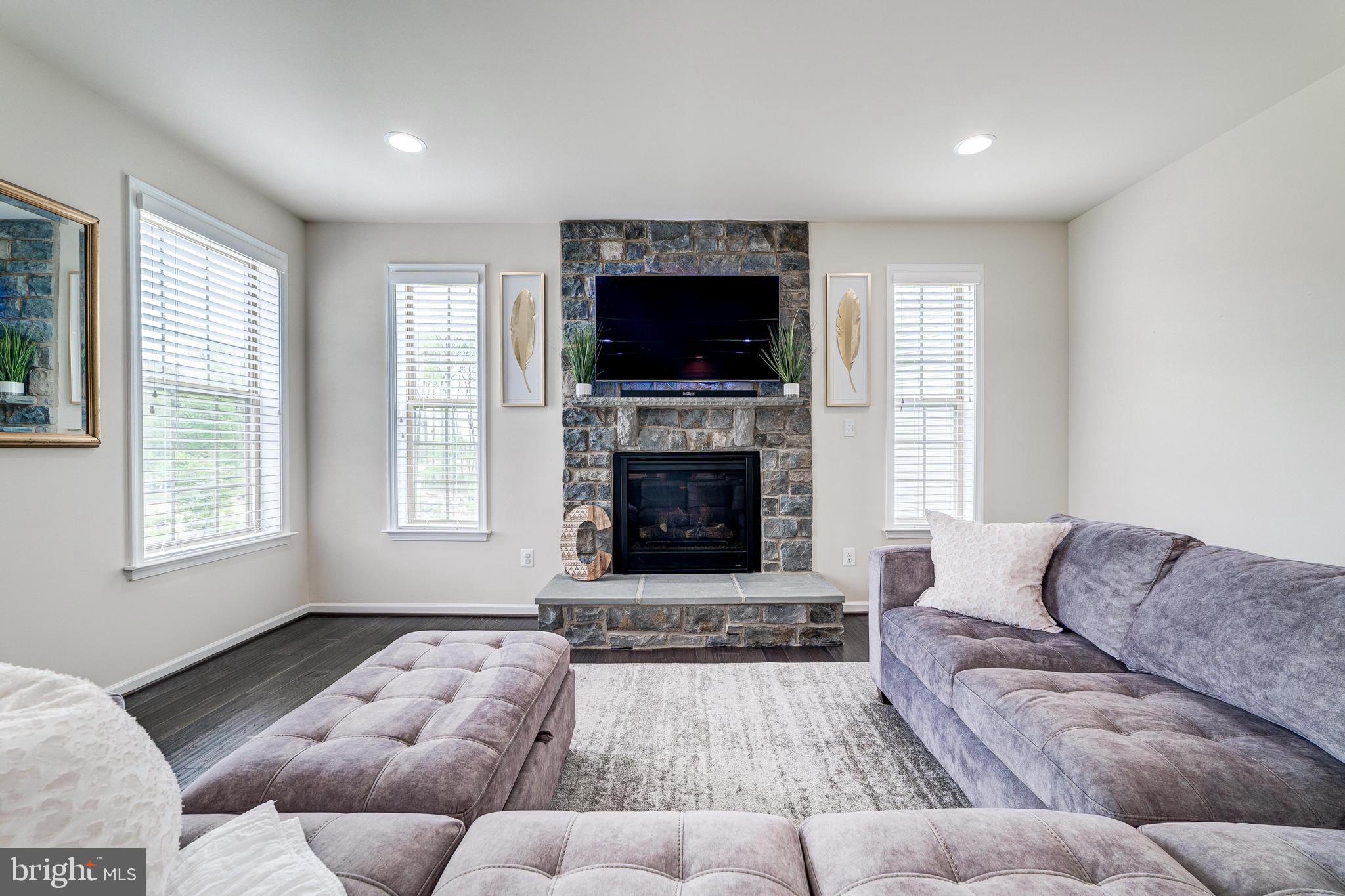 GLENN DALE CROSSING - Residential