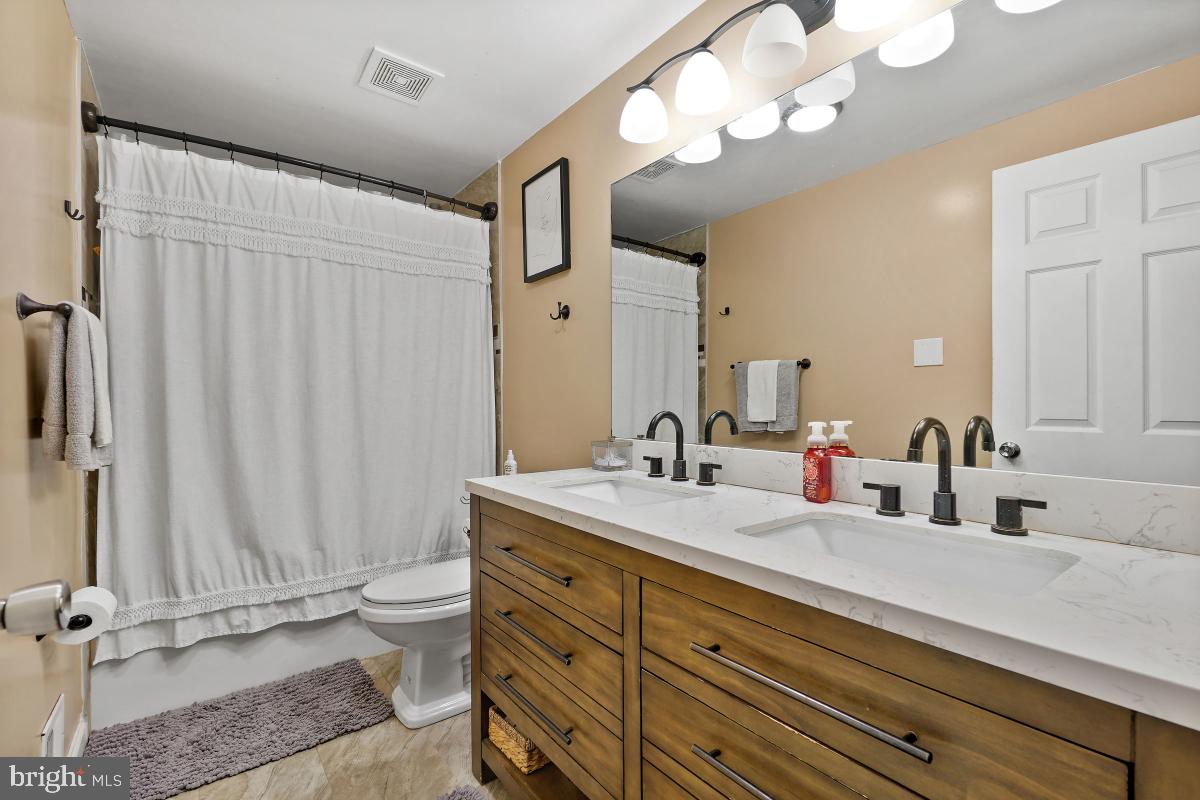 WILLOW WOOD ESTATES - Residential