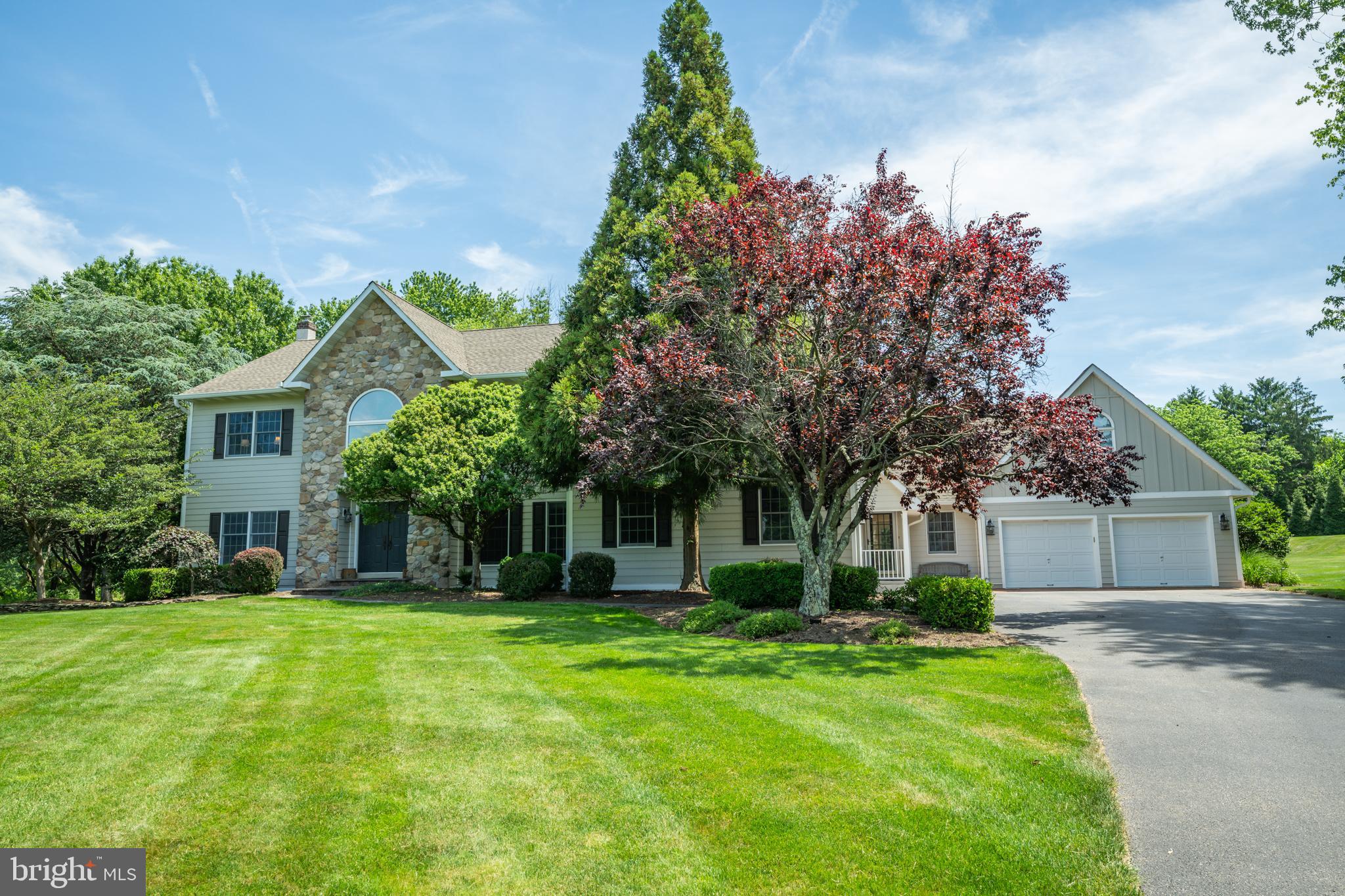 1203 SLOUGH DRIVE