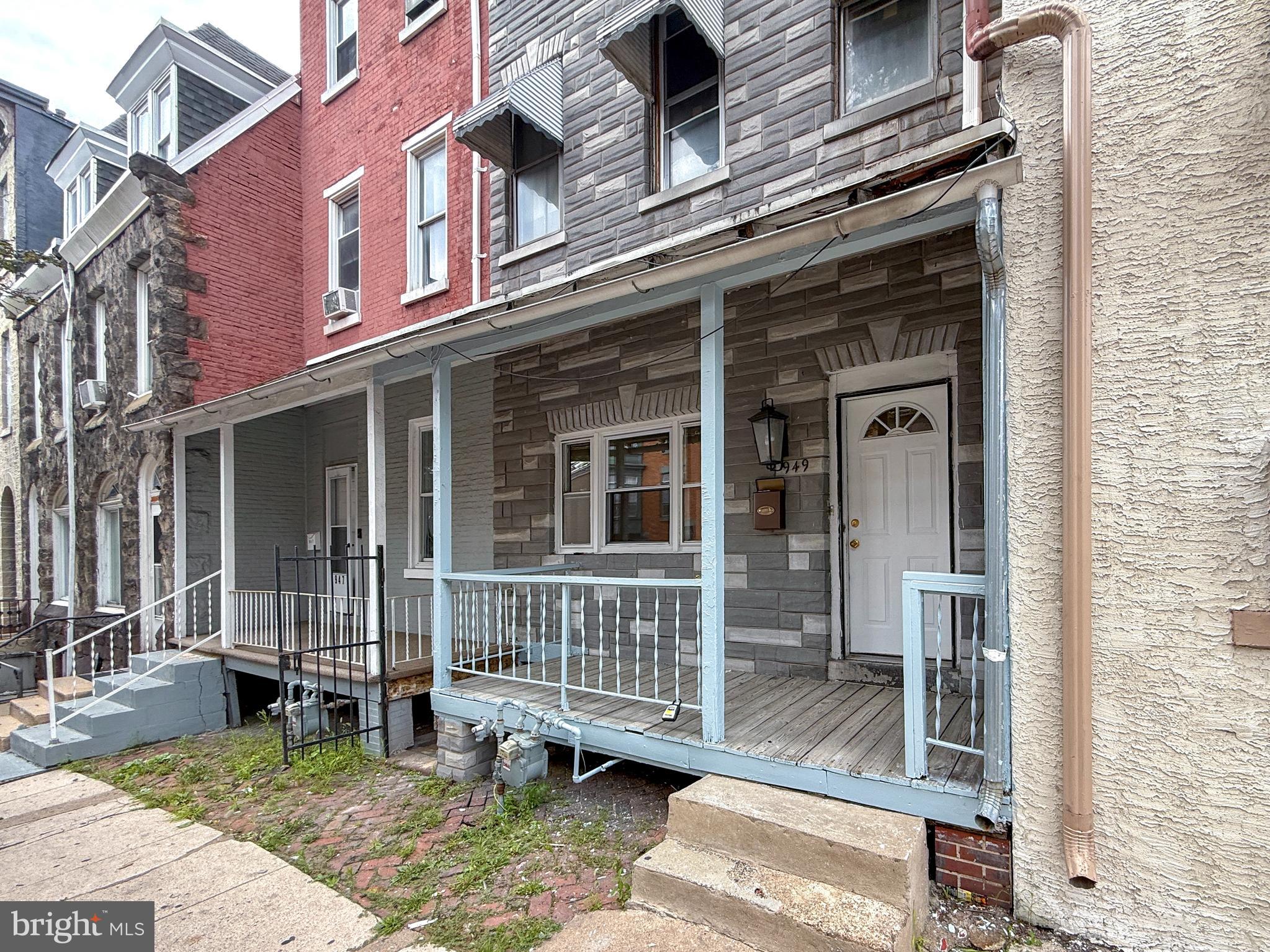 949 WASHINGTON STREET