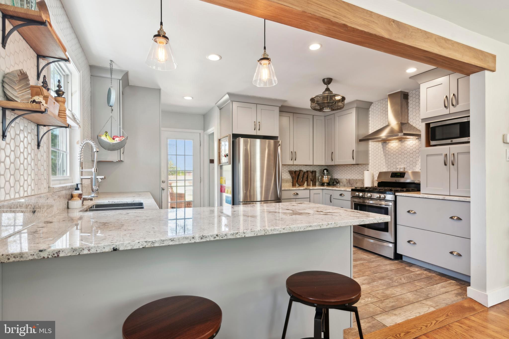 WILLOW WOODS - Residential