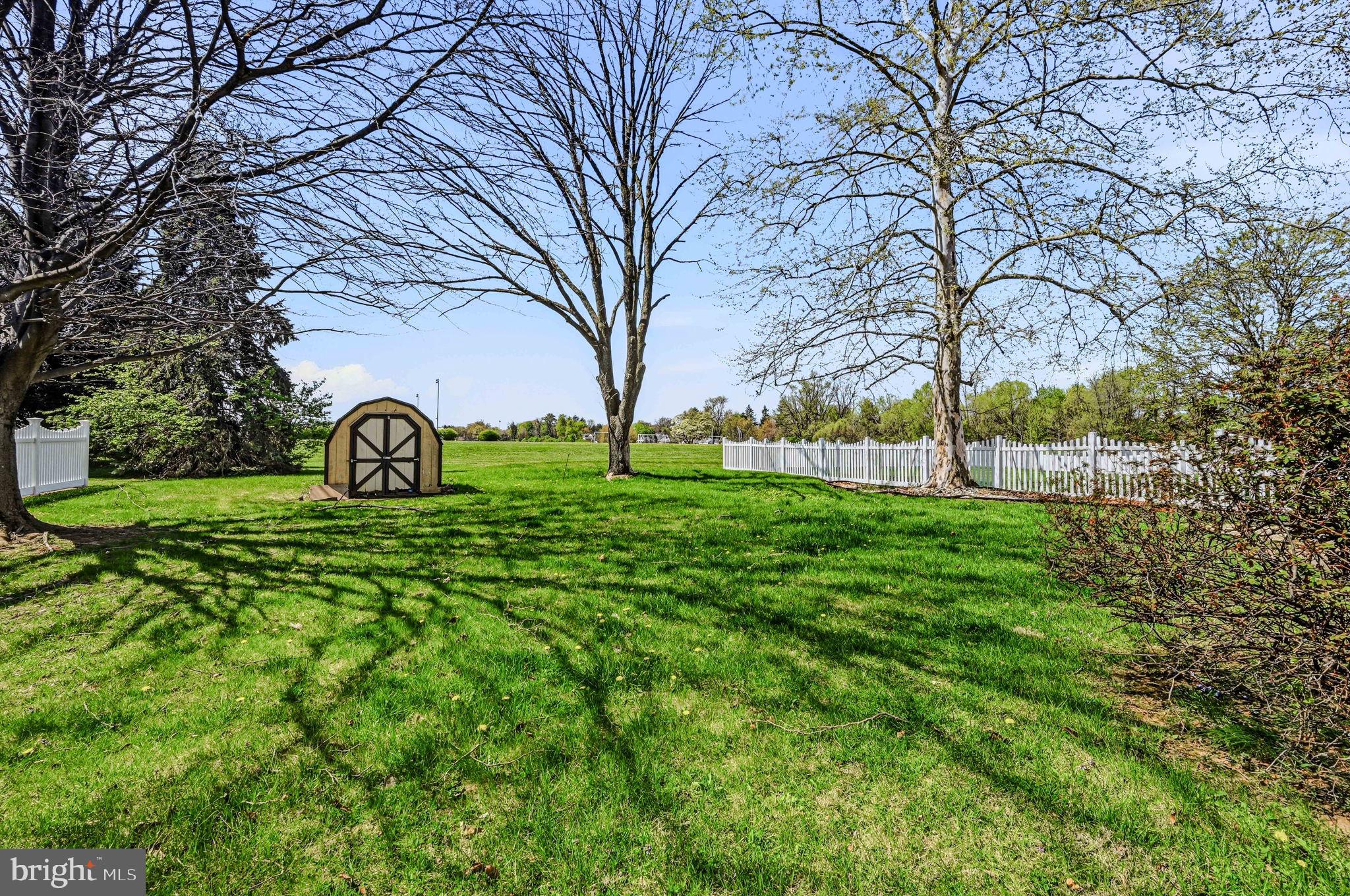 WHITE MARSH MDWS - Residential