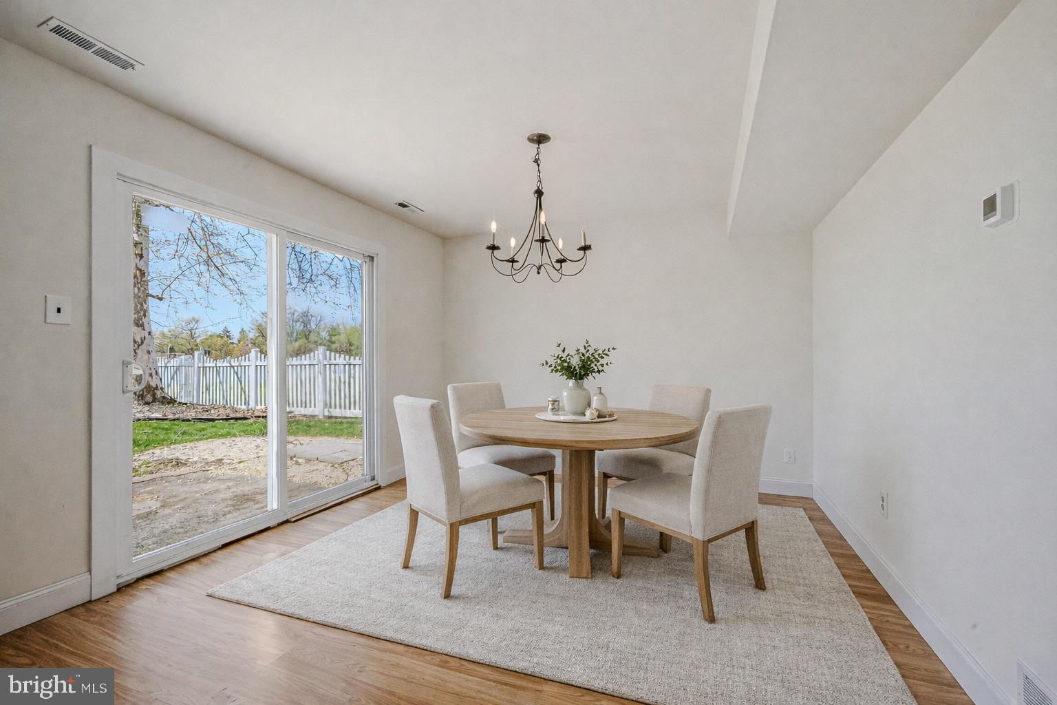 WHITE MARSH MDWS - Residential