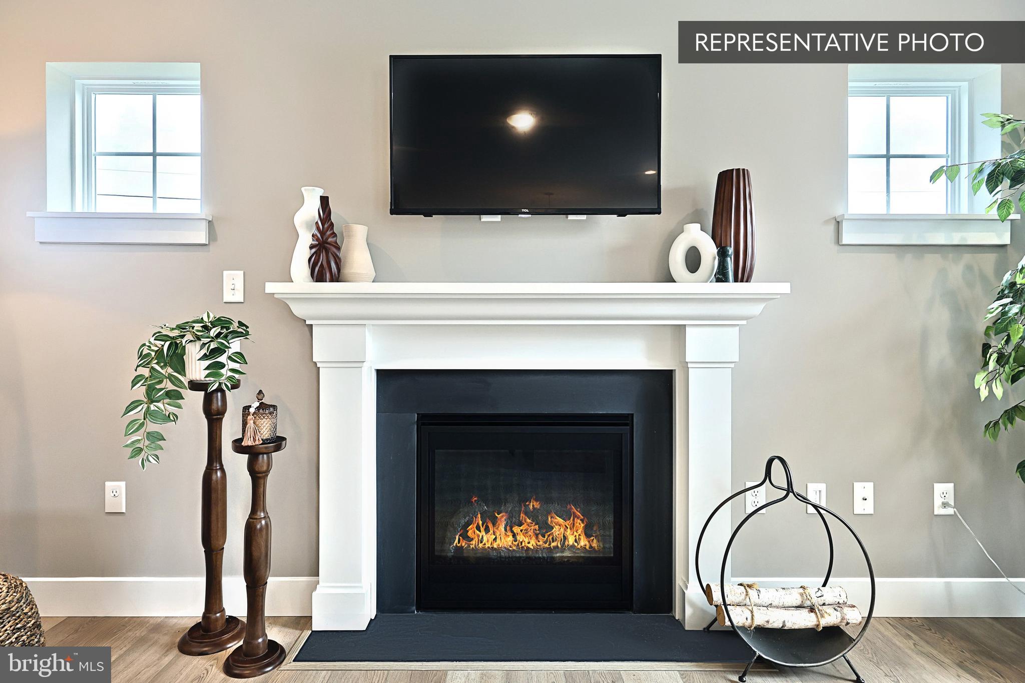 SUMMIT RIDGE - Residential