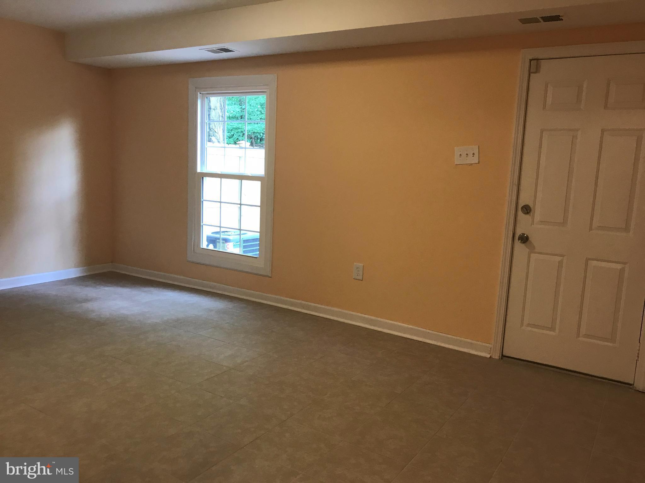 PINEWOOD HILL - Residential