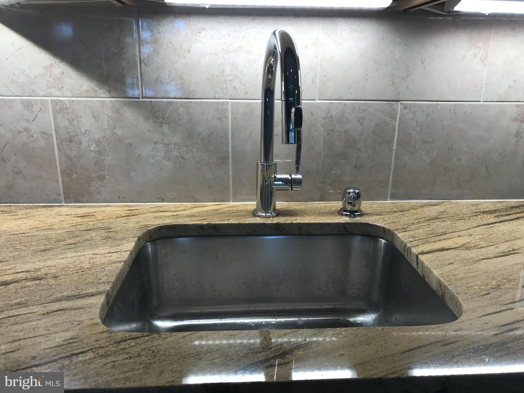 PINEWOOD HILL - Residential