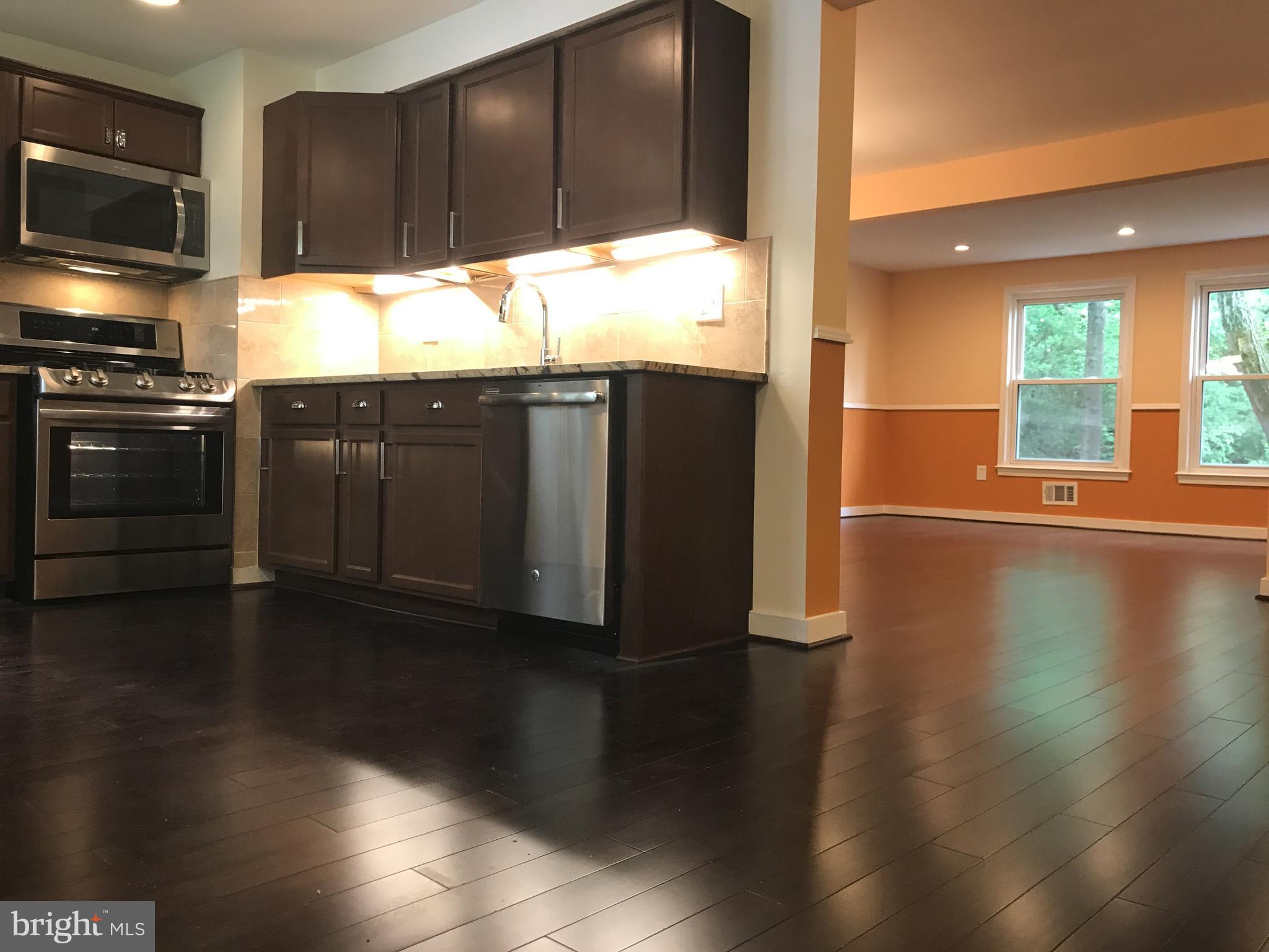 PINEWOOD HILL - Residential