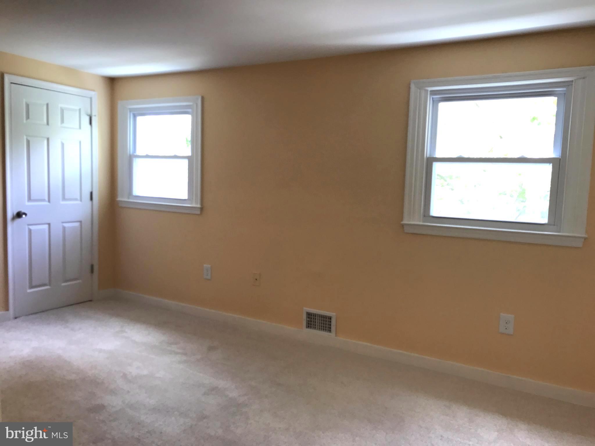 PINEWOOD HILL - Residential