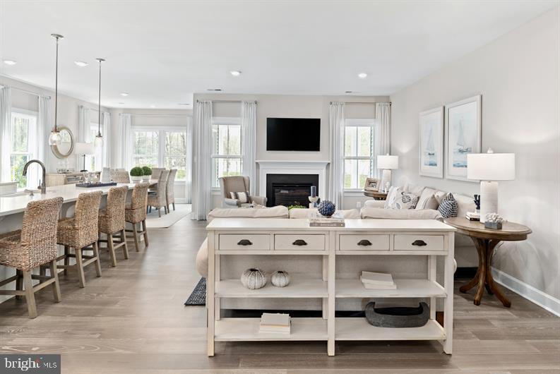 GILBERT MEADOWS - Residential