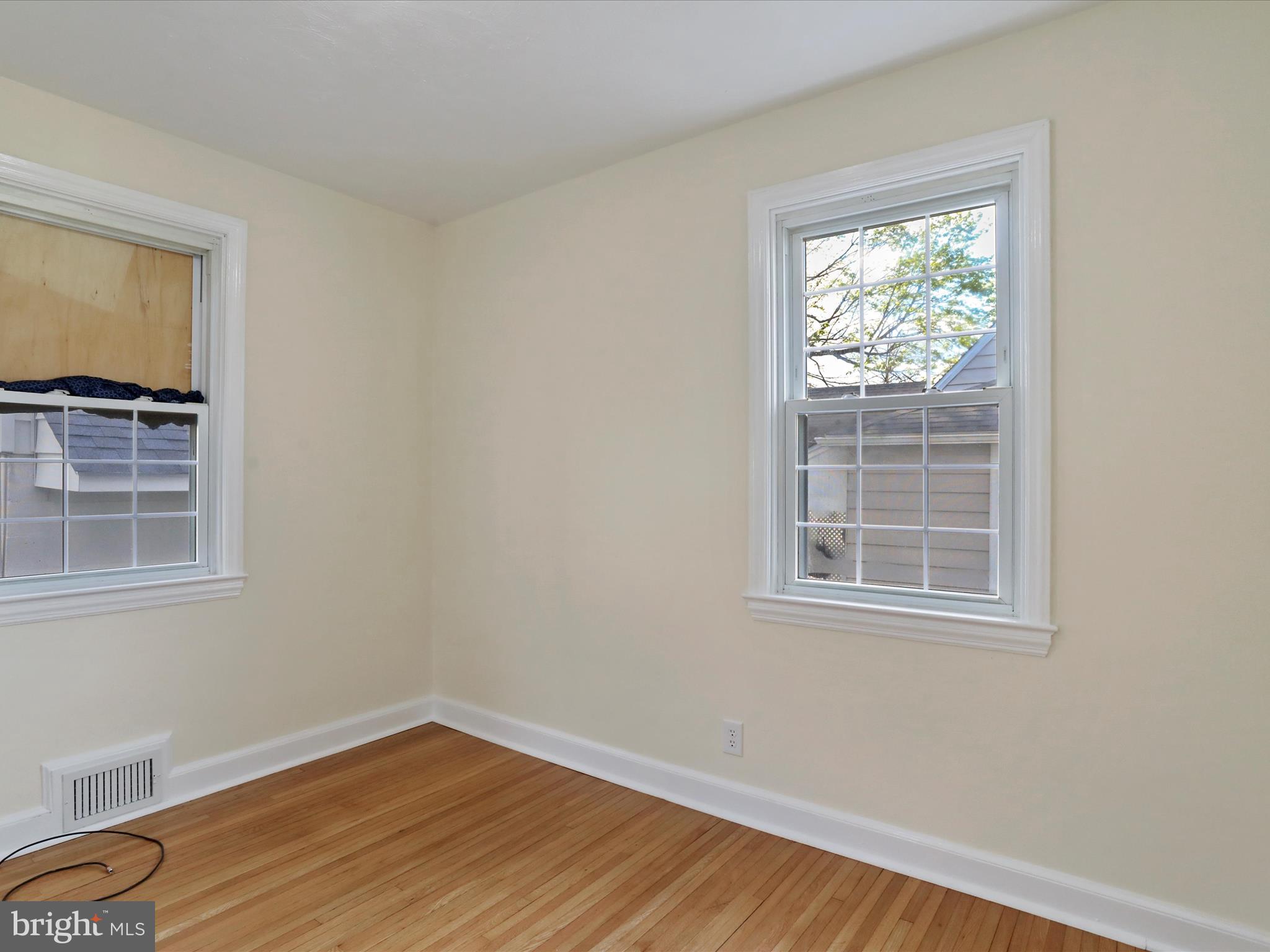 HAMILTON PARK - Residential