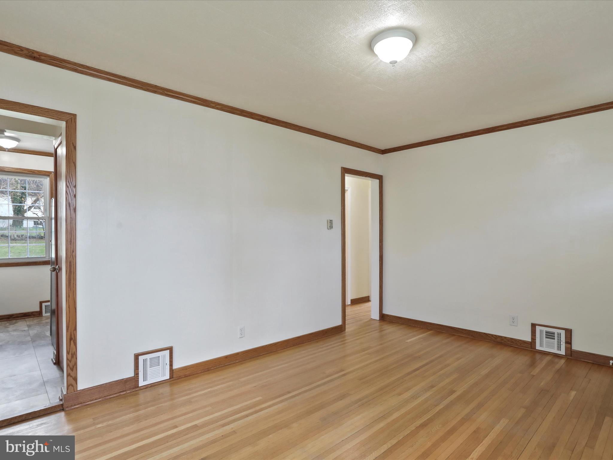 HAMILTON PARK - Residential