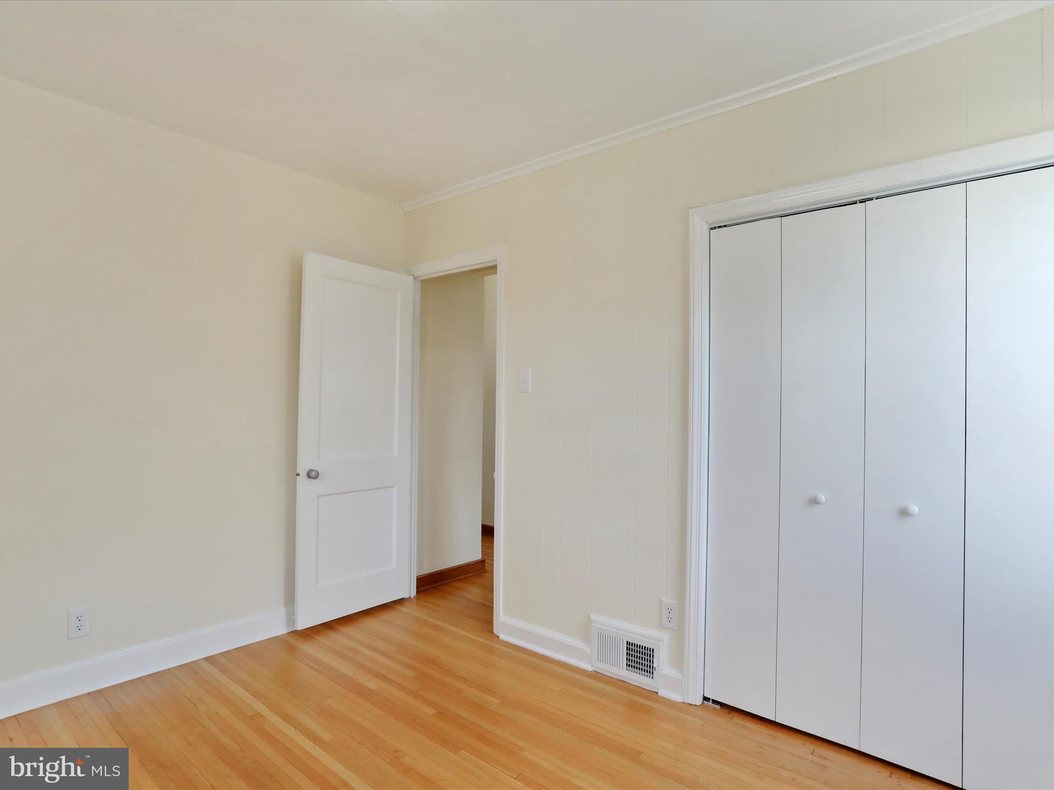 HAMILTON PARK - Residential