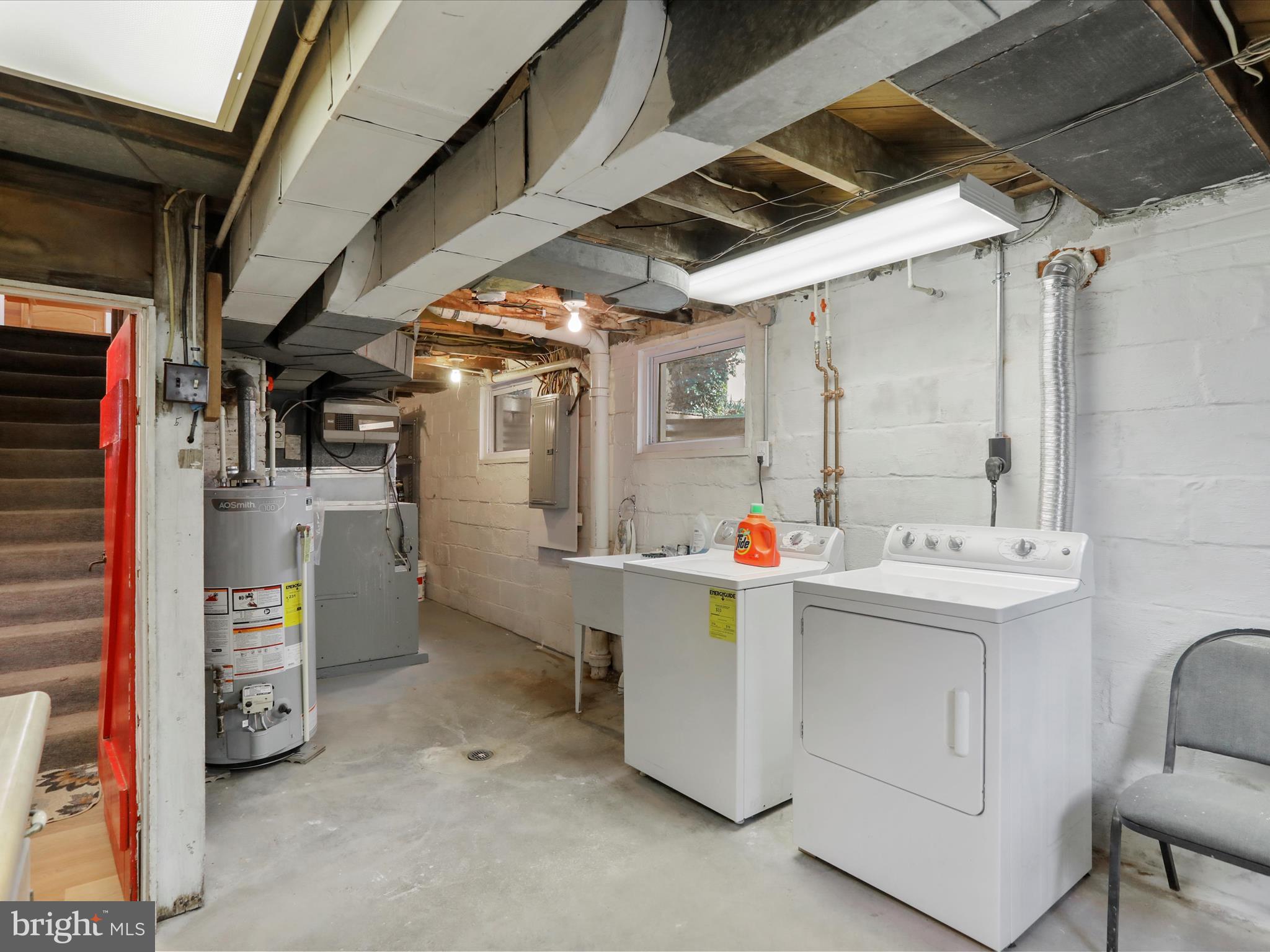 HAMILTON PARK - Residential