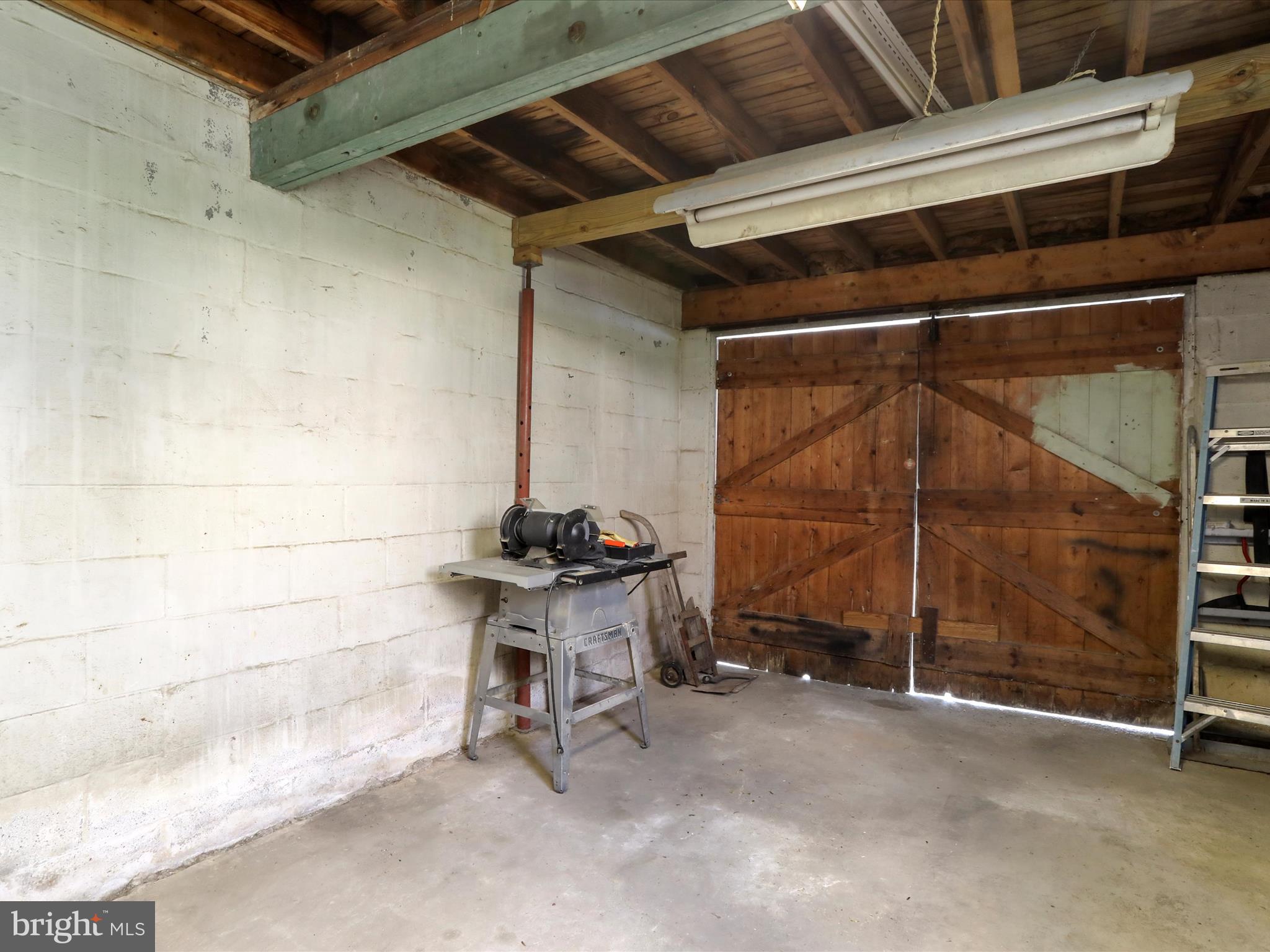 HAMILTON PARK - Residential