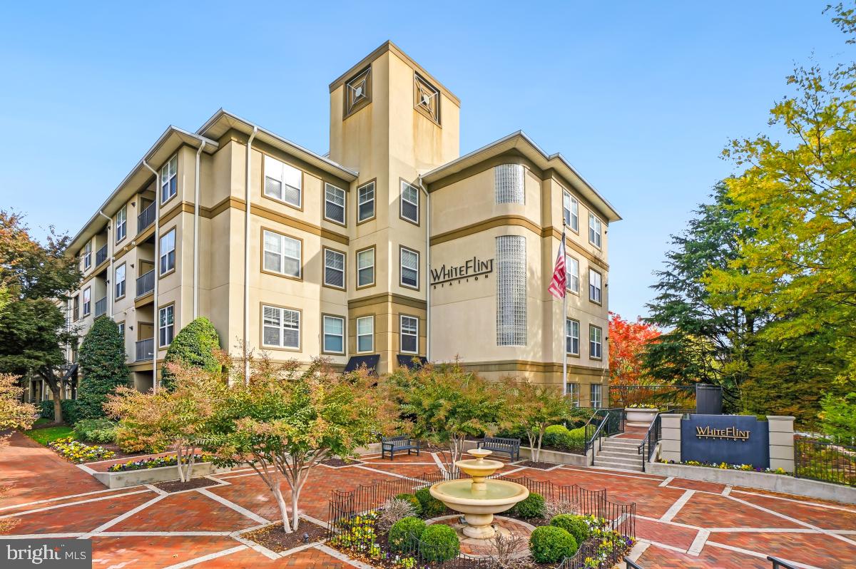 WHITE FLINT STATION - Residential Lease