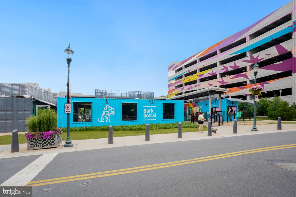 WHITE FLINT STATION - Residential Lease