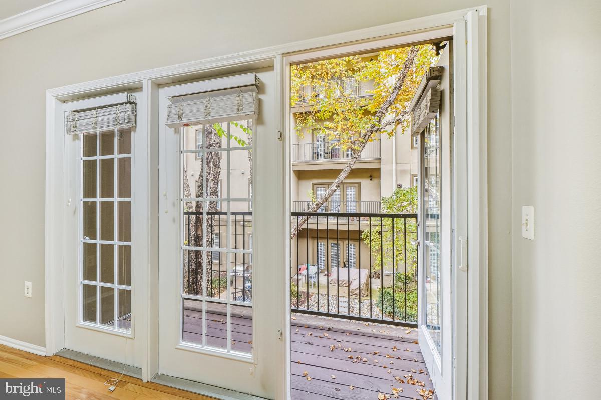 WHITE FLINT STATION - Residential Lease