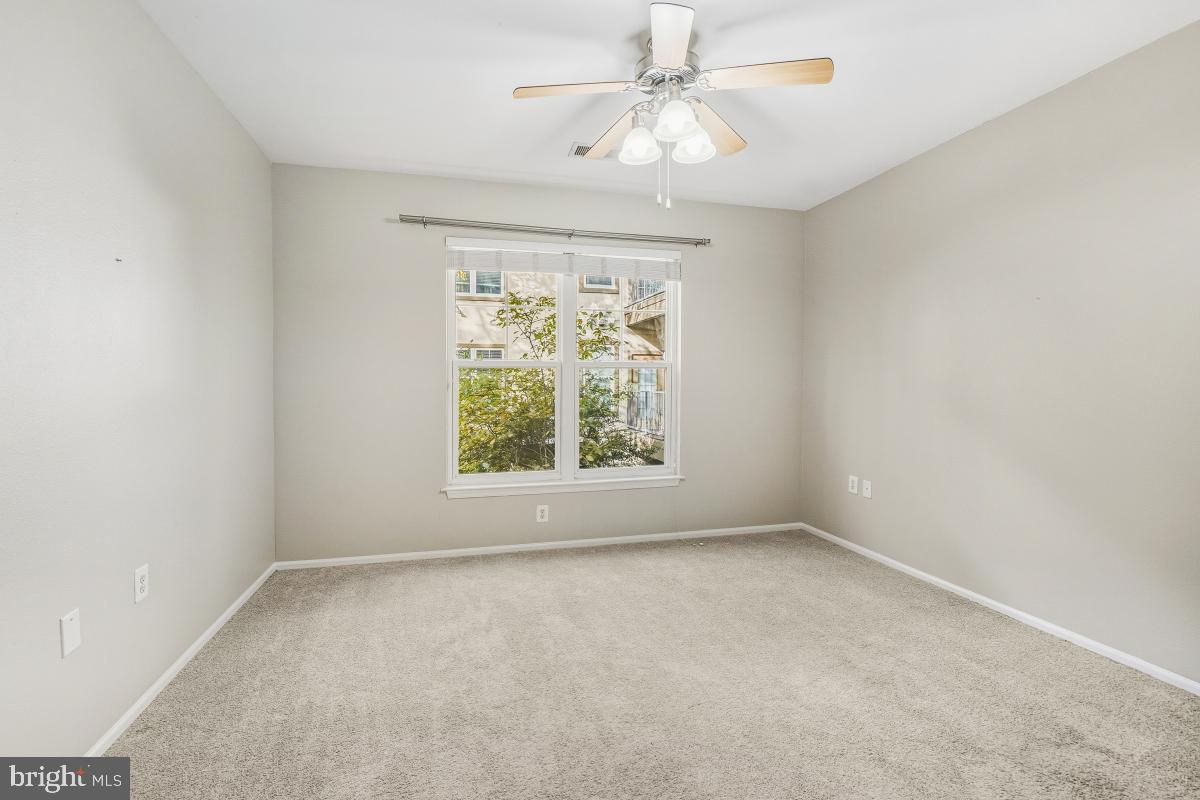 WHITE FLINT STATION - Residential Lease