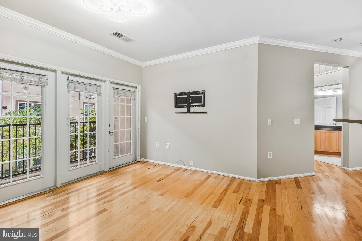 WHITE FLINT STATION - Residential Lease