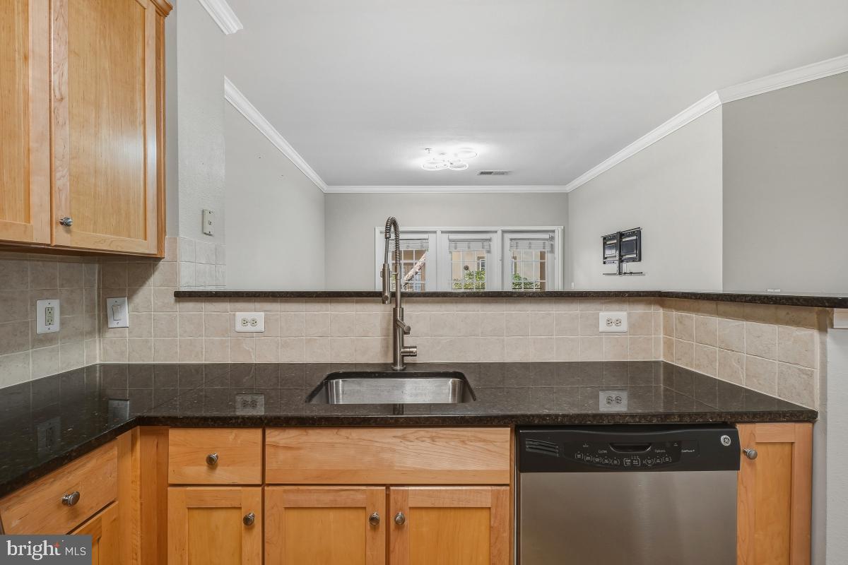 WHITE FLINT STATION - Residential Lease