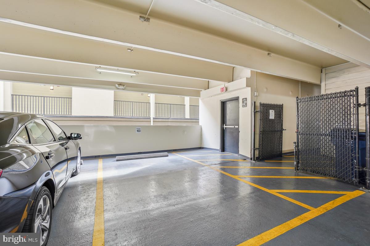 WHITE FLINT STATION - Residential Lease