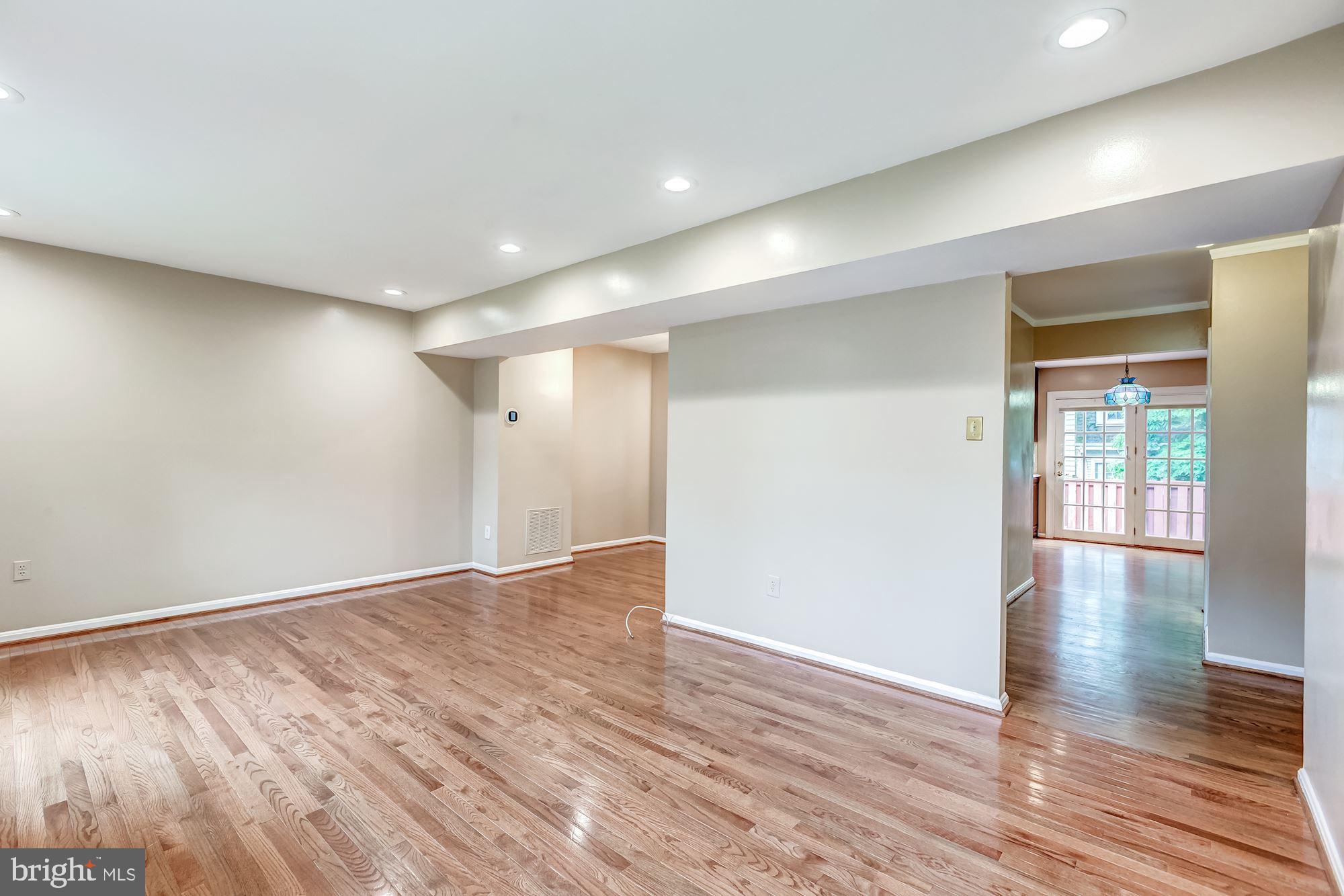 COMSTOCK - Residential