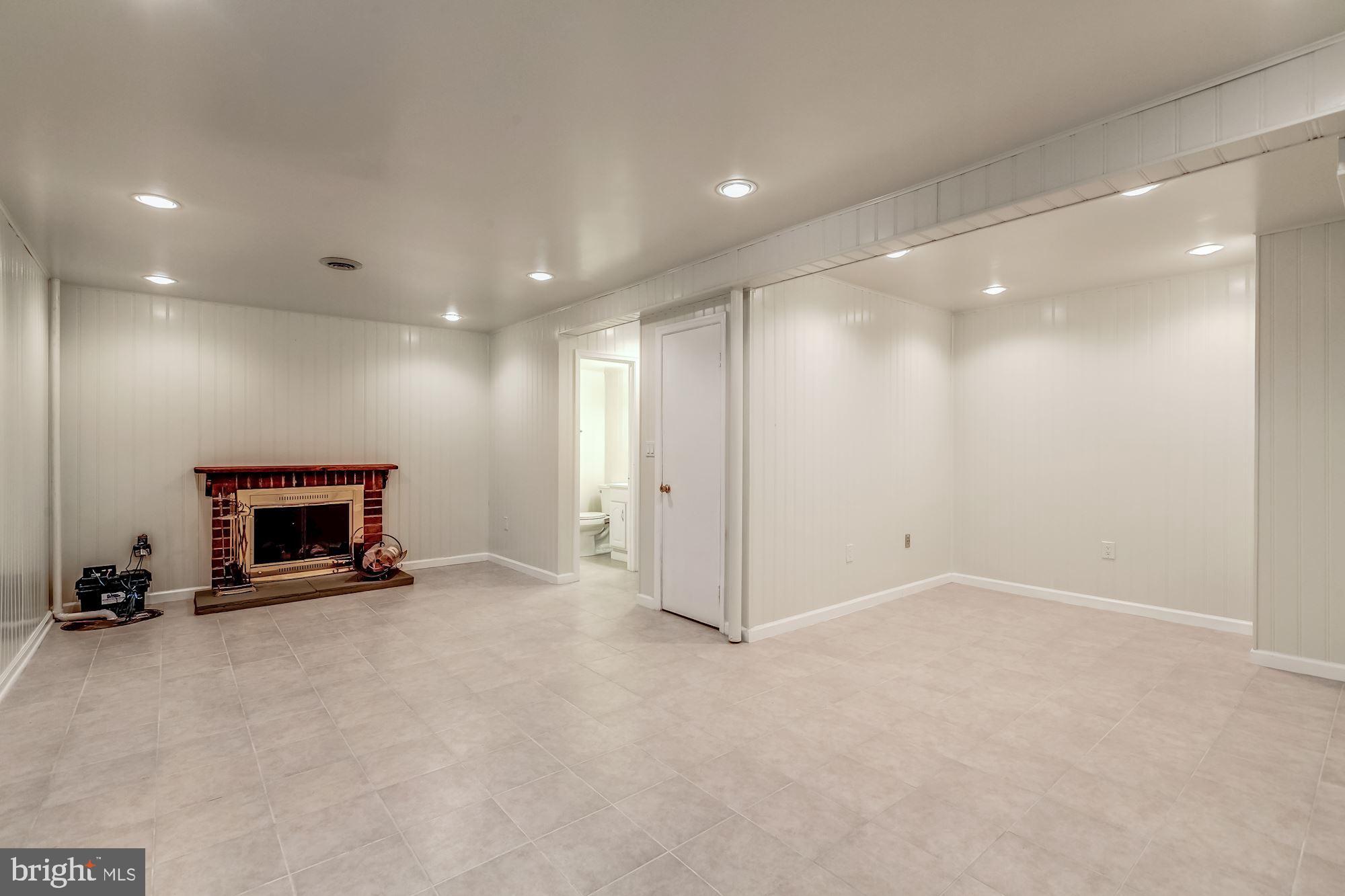 COMSTOCK - Residential