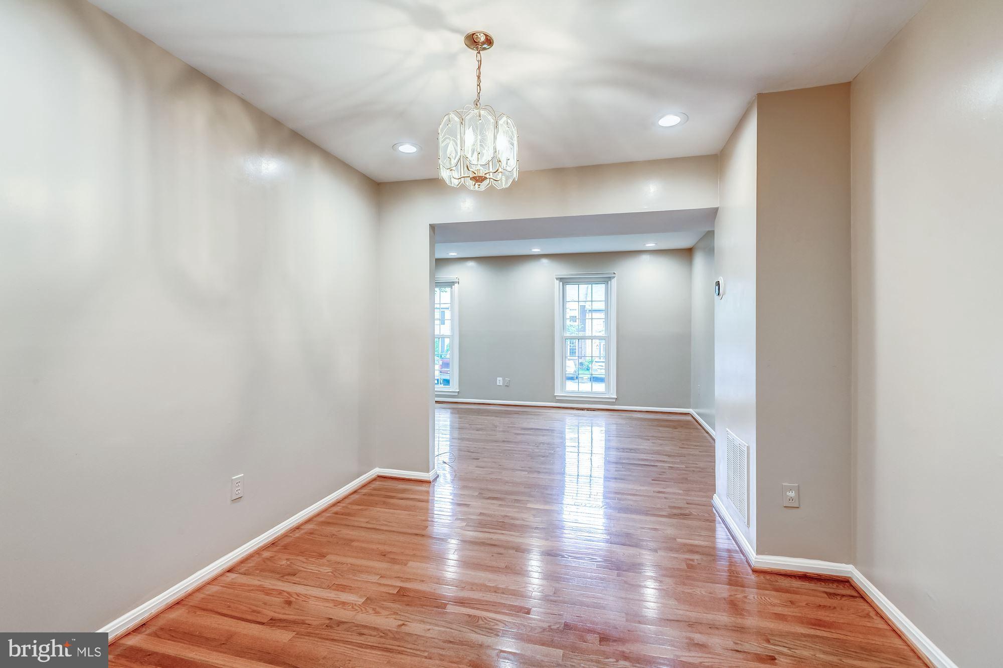 COMSTOCK - Residential