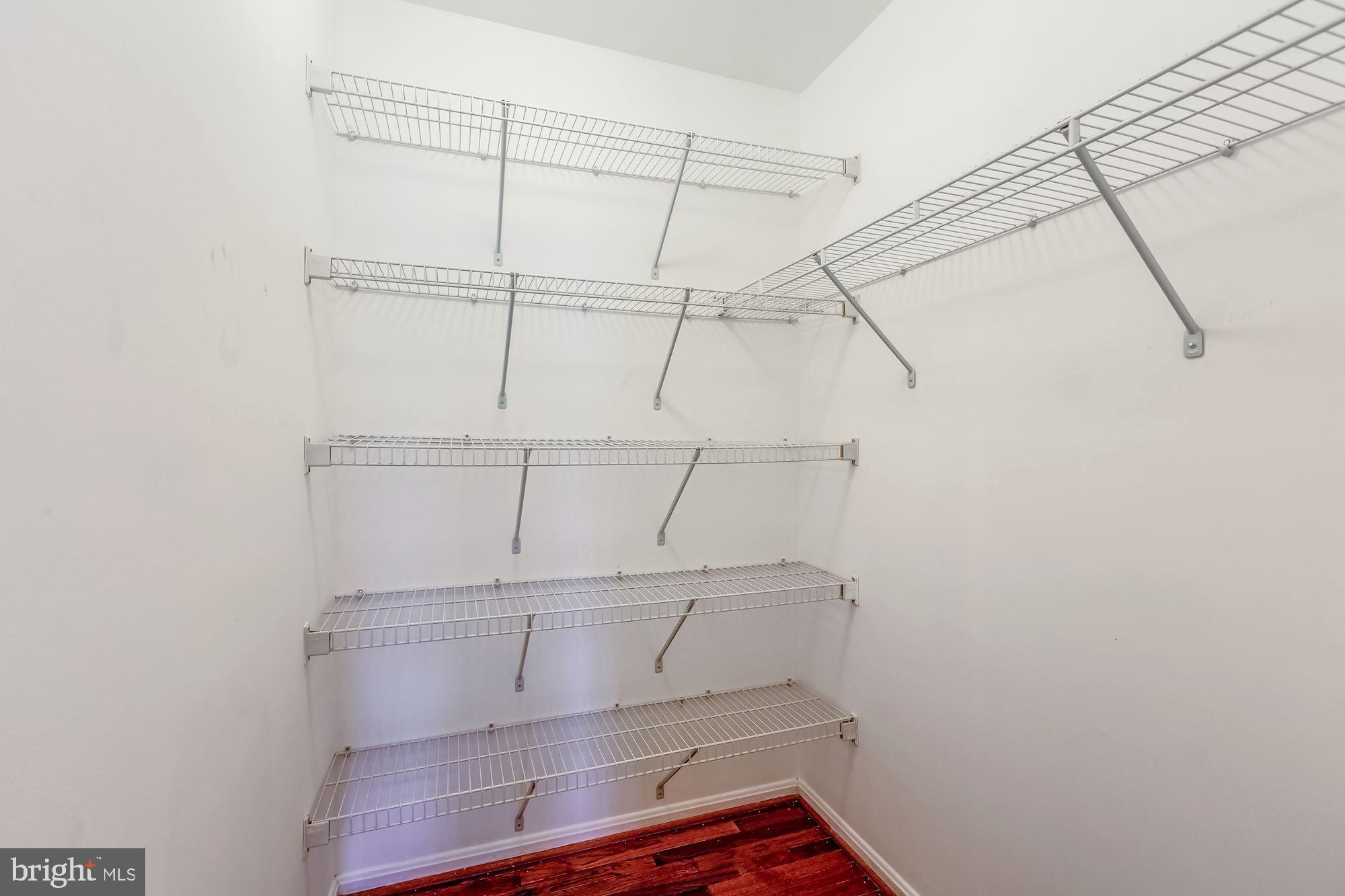 COMSTOCK - Residential