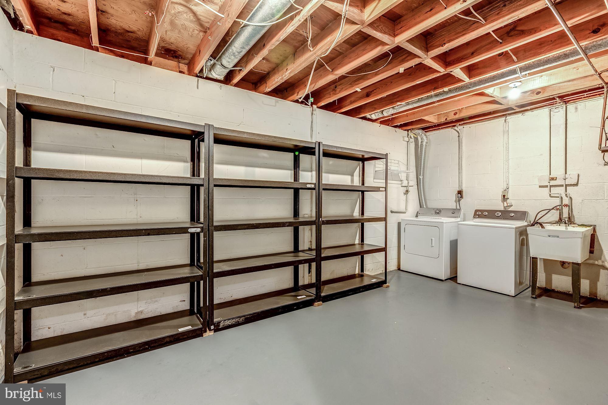 COMSTOCK - Residential