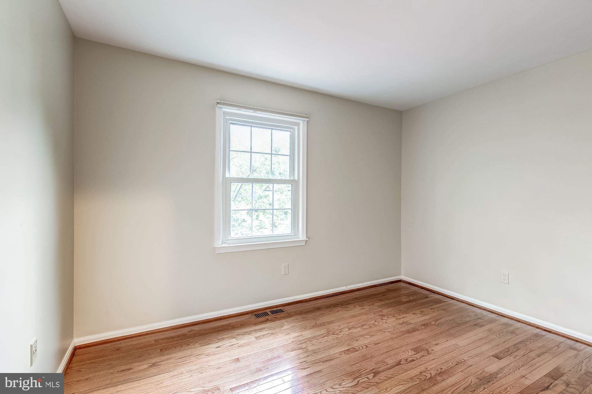 COMSTOCK - Residential