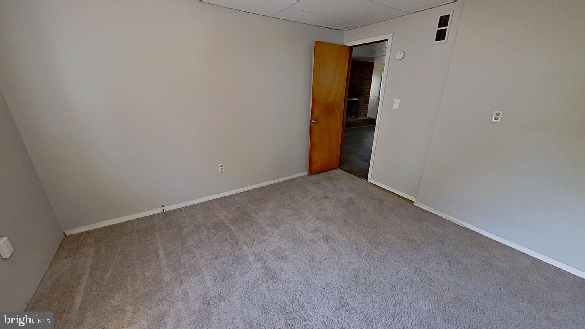 HANOVER - Residential Lease