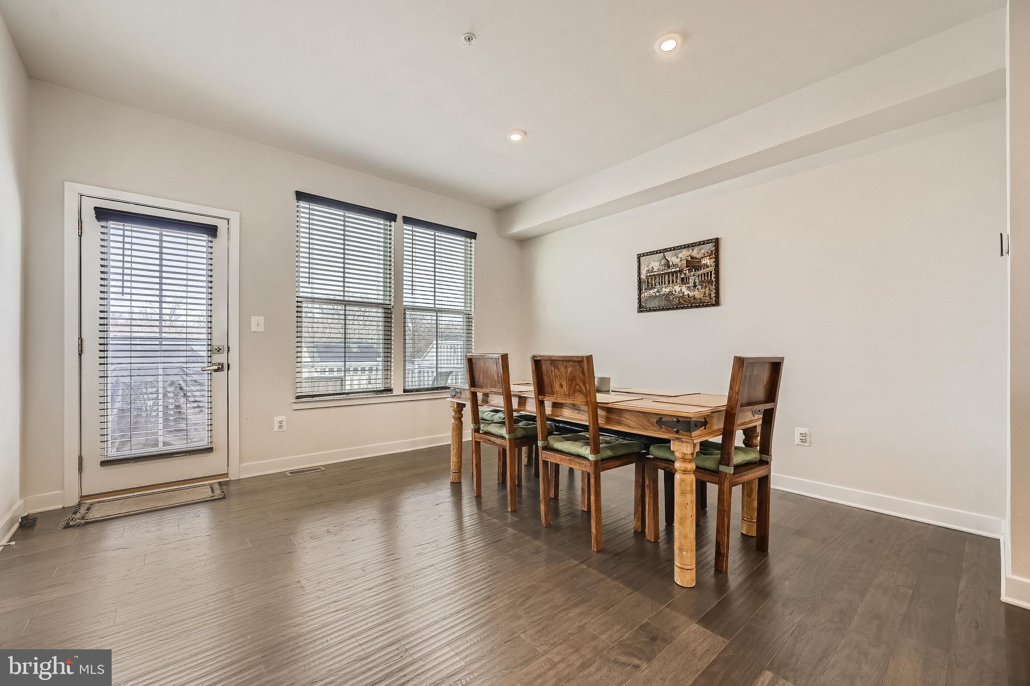 MAGNESS MILL - Residential