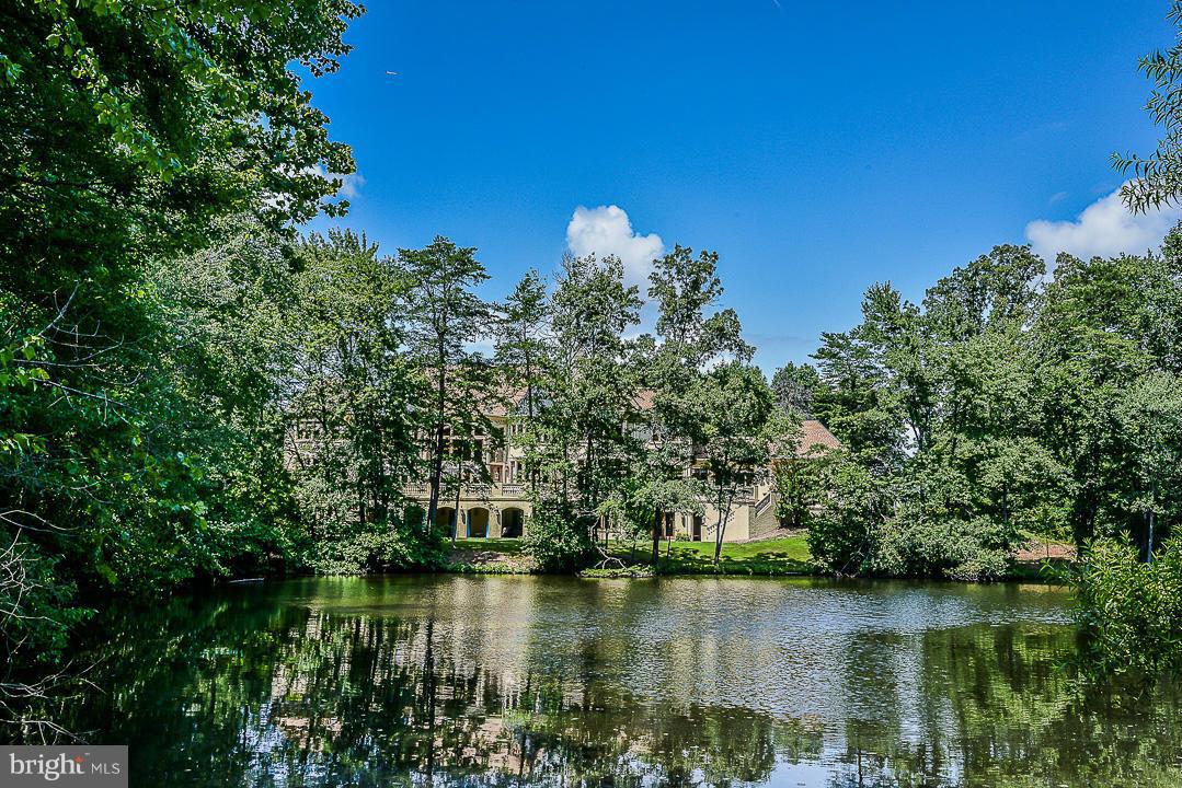 KENTLAND POND - Residential