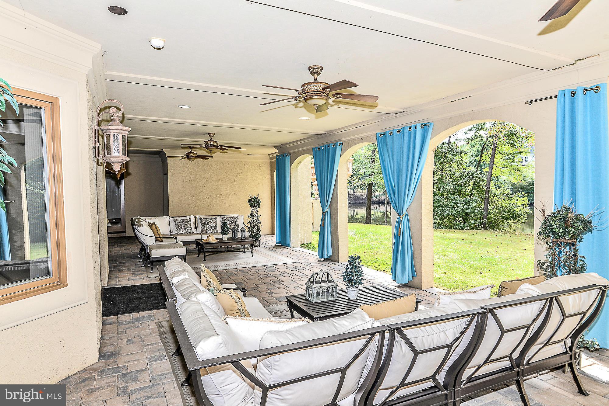 KENTLAND POND - Residential