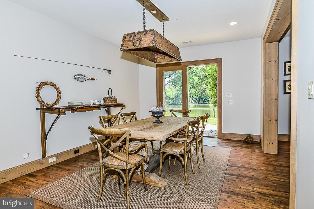 KENTLAND POND - Residential