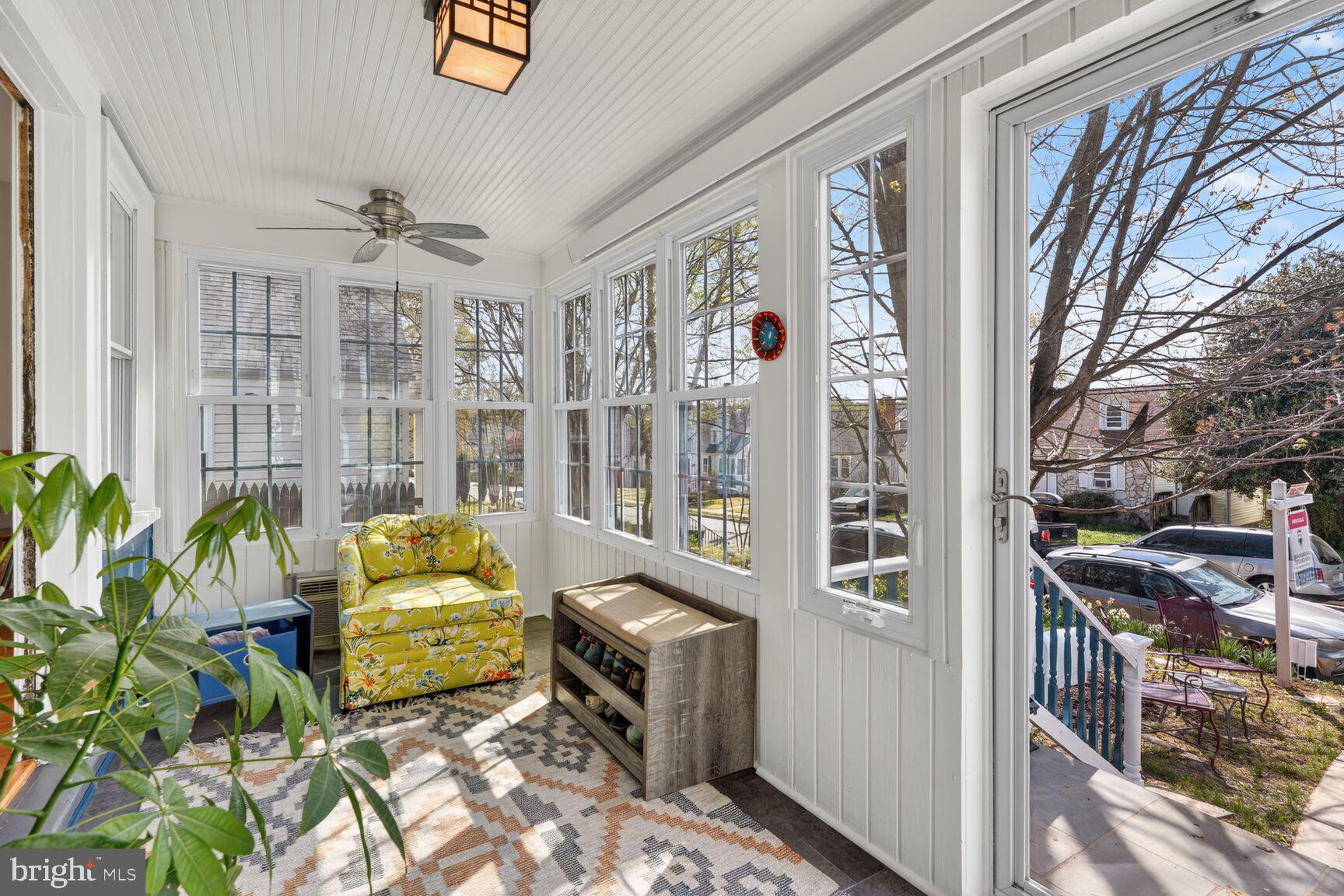 2017 S RANDOLPH STREET S