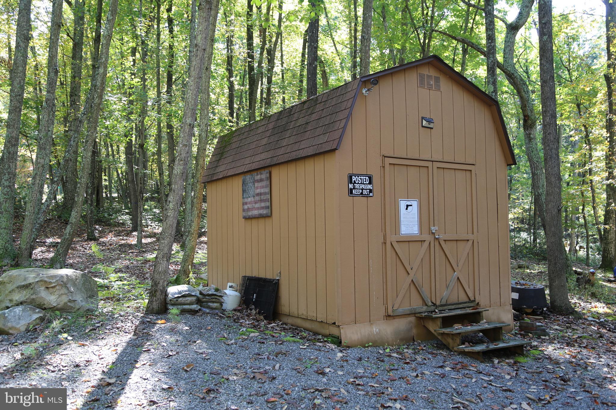 SHORT MOUNTAIN VILLAGE - Residential